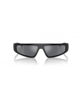 A Ray-Ban Izaz RB4432 magunkra kell tekerni Napszemüveg