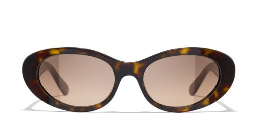 シャネル5515楕円形のサングラス